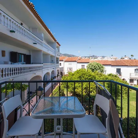 Hacienda 4a By Casasol - Two Bedroom Apartment, 350m From Burriana