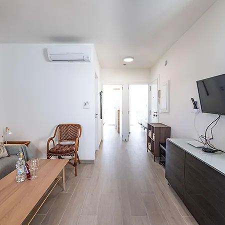 Hacienda 4a By Casasol - Two Bedroom Apartment, 350m From Burriana *